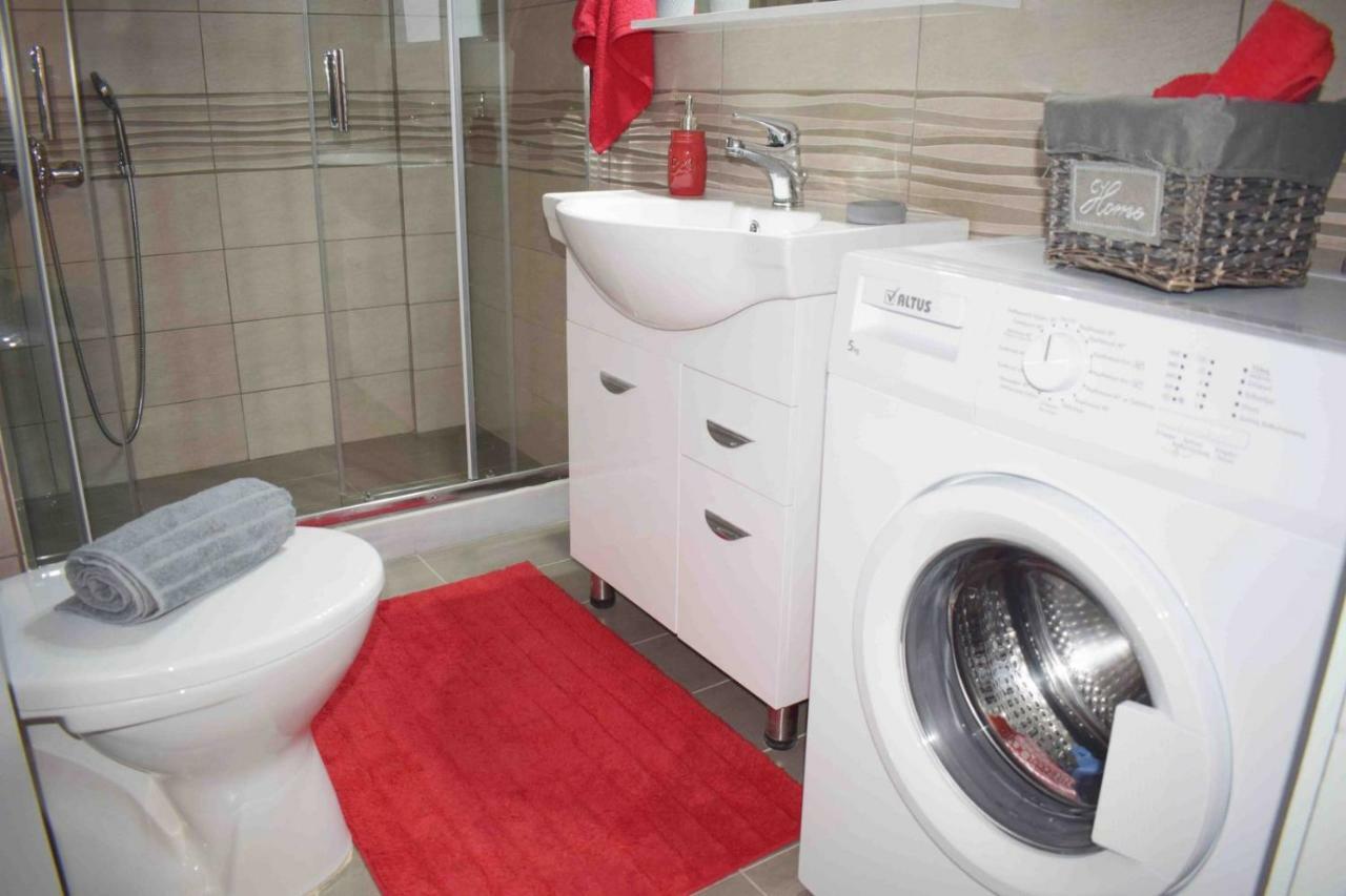 Angella House Daire Resmo Dış mekan fotoğraf