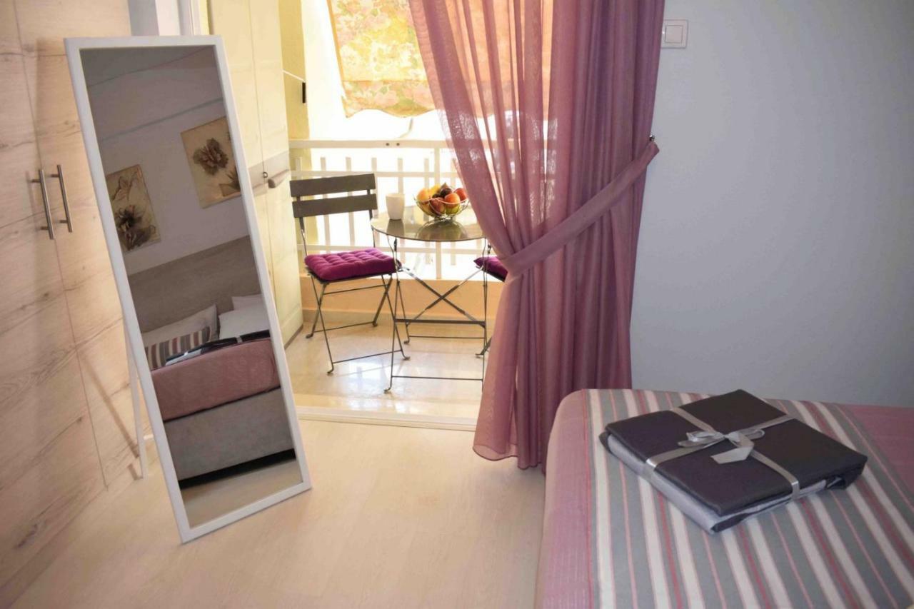 Angella House Daire Resmo Dış mekan fotoğraf
